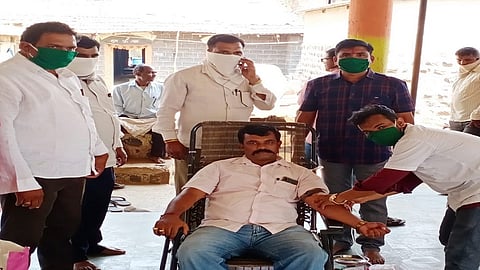 The blood donation camp took place on the birthday of the sarpanc in bele kolhapur marathi news