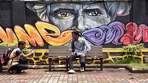 वाशीतील सेल्फी कट्ट्याचे तरुणांना आकर्षण