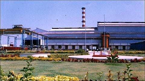 'वैद्यनाथ'च्या रसाच्या टाकीचा स्फोट; १२ कामगार जखमी