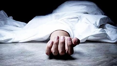 attend suicide of a SET employee in ratnagiri but it's suspended