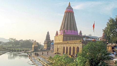 वीकएण्ड पर्यटन : चित्रीकरणाचे शहर