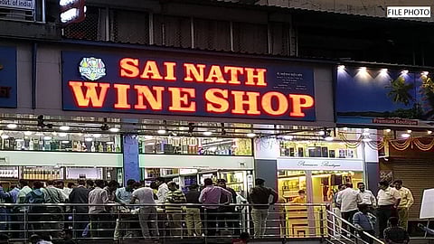 मद्यविक्री थंडावल्याचा असाही परिणाम, महसूलात तब्बल साडे तीन हजार कोटींची तूट