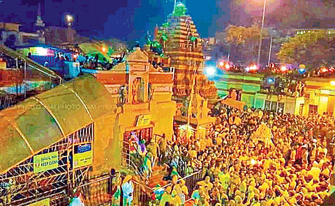 15 lakh devotees will gather on Yallamma hill nipani