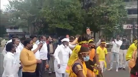 zirwal dance 222.jpg