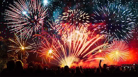 मोठ्या आवाजाचे फटाके उडवणाऱ्यांना जागेवरच एक हजारांचा दंड!