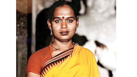 महाराष्ट्रात पहिल्यांदाच राजकीय पक्षाच्या प्रवक्तेपदी तृतीयपंथी