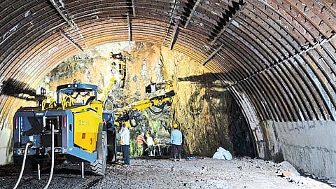 The Biggest Underground Way Work At Kashedi Mumbai Goa Route