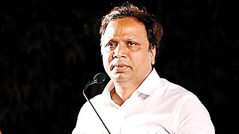 आशिष शेलार यांना धमकीचे फोन; पोलिसांच्या चौकशी नंतर दोघांना अटक