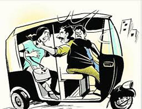 Autoriksha jwellary robbery