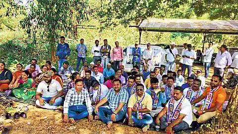 Manse Agitation For Compensation In Kudal Taluka Sindhudurg Marathi News