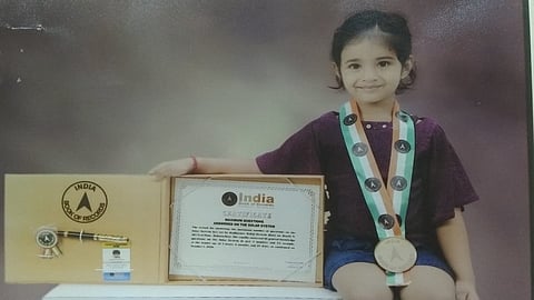 3 year old Radhyani from Pune set a world record about solar system