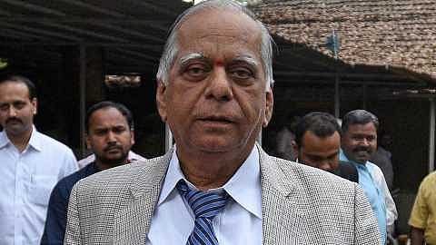 DSKs objection to auctioning on his eight vehicles