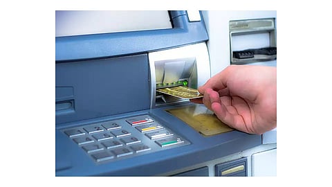 some atms of banks in the district cost rs 2000 rupees kokan marathi news