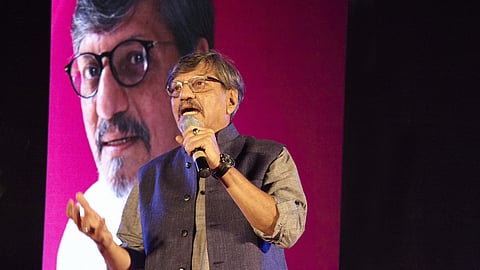 मोदींच्या देशात आता उद्विग्न होण्यावाचून पर्याय काय? : अमोल पालेकर