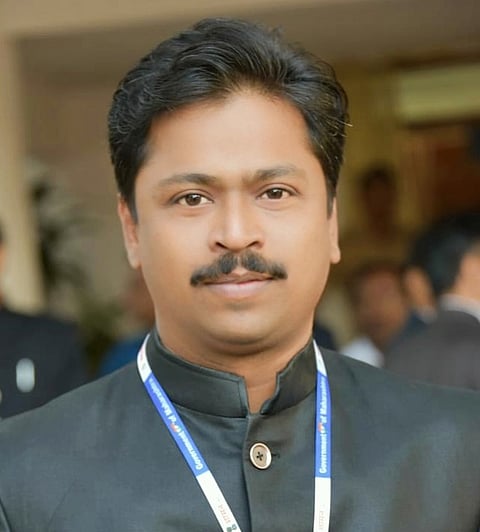 Dr. sachin khallal.jpg