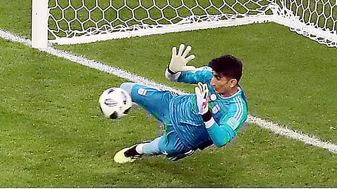 Ronaldo's goal stopped by cleaner