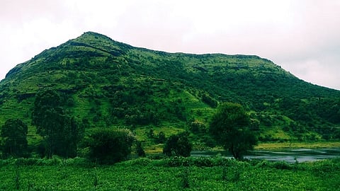 IMD prediction of Heavy or slight rainfall in some places on the Ghats in Pune district