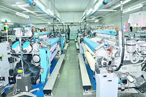 Lockdown will disrupt the machinery business