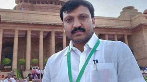 खासदार ओमराजे निंबाळकर यांच्यावर गुन्हा