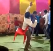 Friends are never expected at a wedding