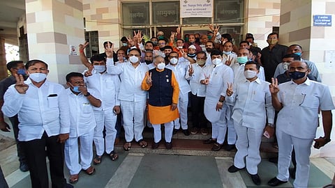 Mahavikas File Nomination Of Marathwada Graduate Election