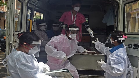 Corona Virus: मुंबईतल्या वाढत्या रुग्णसंख्येत एक दिलासादायक बातमी