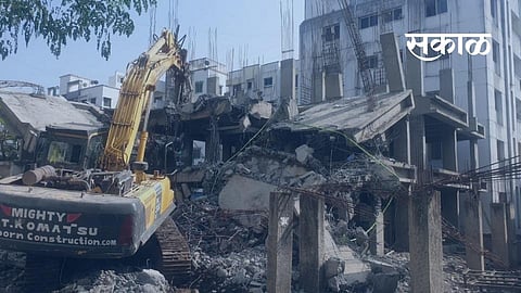 Municipal take action against Unauthorized construction will be demolished in Ambegaon for a month