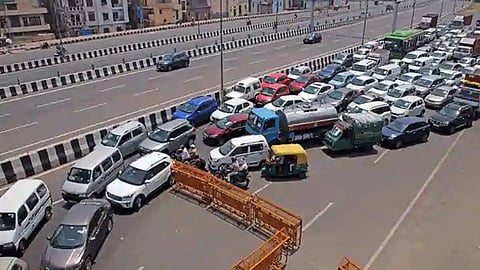 Massive traffic jams on roads in Delhi amid relaxations