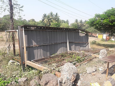 Old pune mumbai road near khadki post office pune.jpg