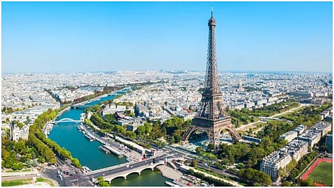 PARIS