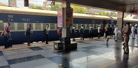 Video : अन् 'भारत सरकार झिंदाबाद'च्या घोषणा सुरू झाल्या...