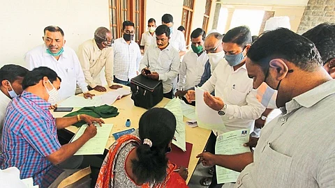 Crowd on the first day for Gokul Purchase of 260 applications from 76 people