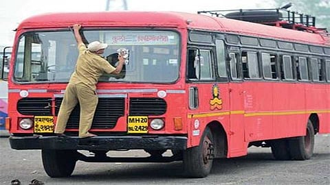 ST महामंडळाचा मोठा निर्णय; आगार तारण ठेवून घेणार २ हजार कोटींचं कर्ज