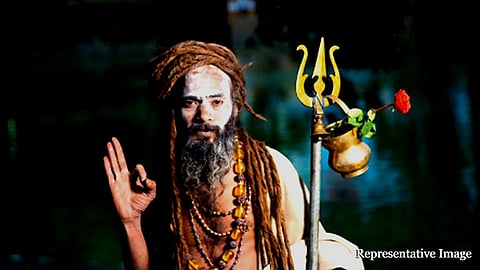 कोरोना लसीकरण: साधू-संत, मुनी यांच्याबाबतीत महत्त्वाची बातमी