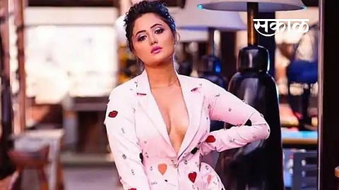 Hindi serial actress rashami desai bold photo Rashmi desai l