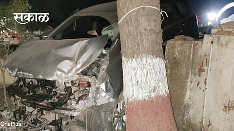 दौंडचे माजी नगराध्यक्ष एअरबॅगमुळे बचावले