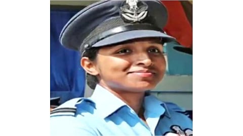 नाममुद्रा : गरुडझेप