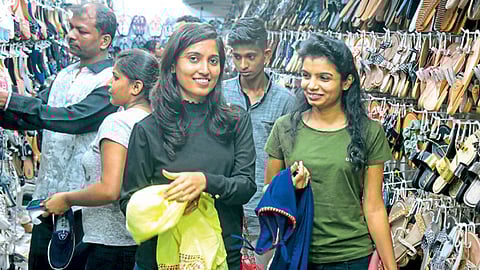 Best Street Shopping Options in Pune