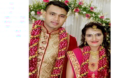 Singer Sushmita commits suicide due to domestic violence in banglore