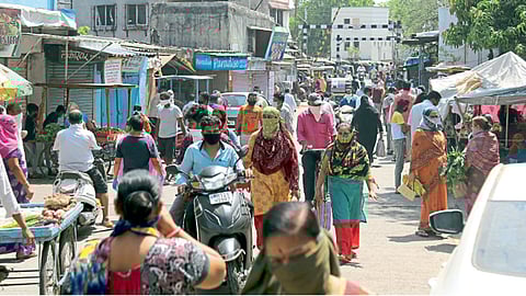 कोरोना निर्बंध 31 ऑगस्टपर्यंत कायम, केंद्राच्या राज्यांना सूचना