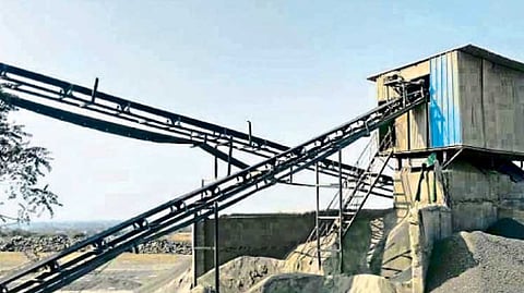 Stone-Crusher reference image