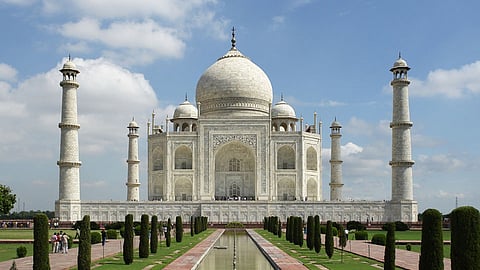 खूशखबर ! ताजमहलमध्ये तीन तास प्रवेश मोफत