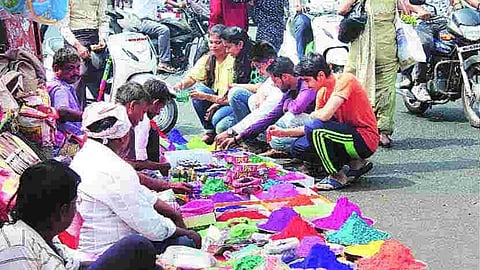 The non sale of Rangpanchami colors has raised concerns among traders