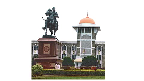 Shivaji University Faculty Change Comforts Students kolhapur