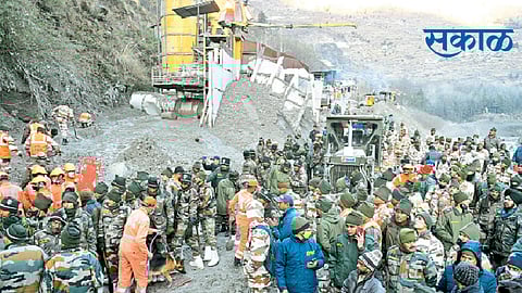 उत्तराखंडमधील मृतांची संख्या ३१ वर; बोगद्यांमधील कामगारांचा शोध सुरू