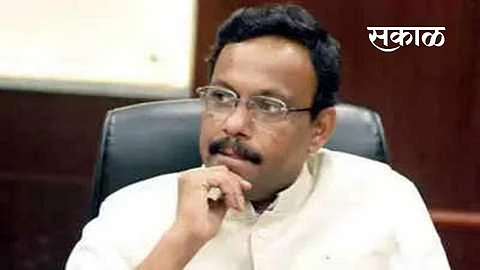 राजकीय व्यवस्था संवेदनशील असायला हवी; तावडेंचा सरकारला टाेला