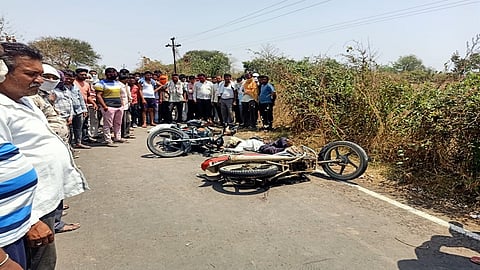 3 people are no more in 2 different accidents in wardha district