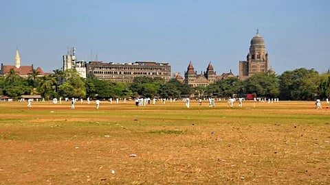 Good Morning Mumbai...! नव्या चैतन्यासह मुंबईकरांचा मॉर्निंग वॉक सुरू; मरीन ड्राईव्ह, शिवाजी पार्क पुन्हा गजबजले