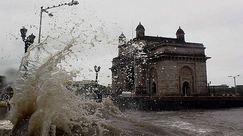 मुंबईकरांनो सज्ज राहा! आज मुंबईत तुफान पाऊस होण्याची शक्यता