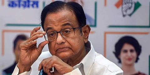 कॉंग्रेसनेते पी.चिदंबरम यांना दणका? '63 मून्स' कंपनीची उच्च न्यायालयात याचिका